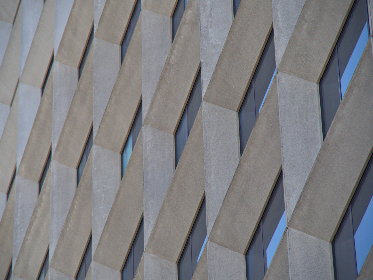 爱美的美美：探索时尚与自信的完美结合之旅